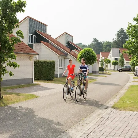 Comfortable With Dishwasher, In A Car-free Zone Chalet